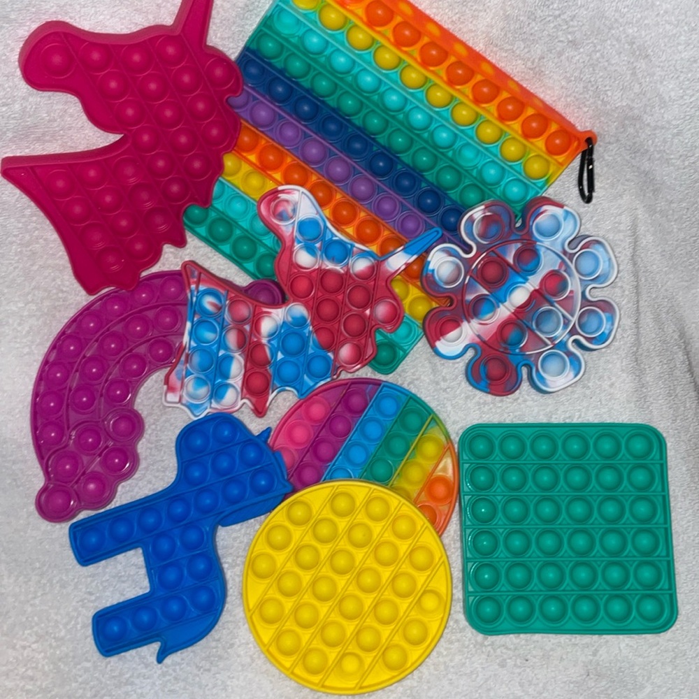 Fidget pop toys 9 total.